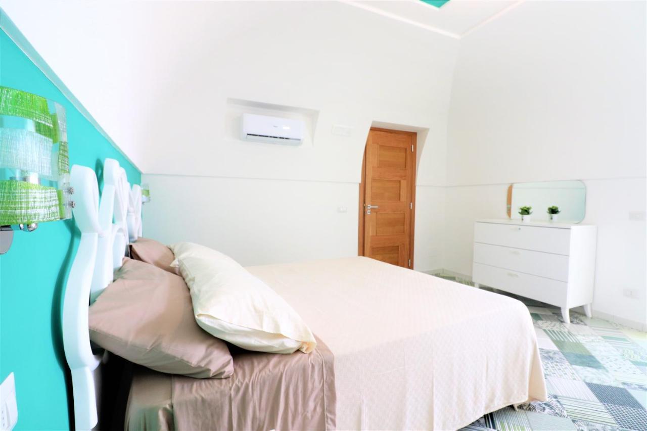 Mary'S Apartments - De Vivo Realty Massa Lubrense Eksteriør billede
