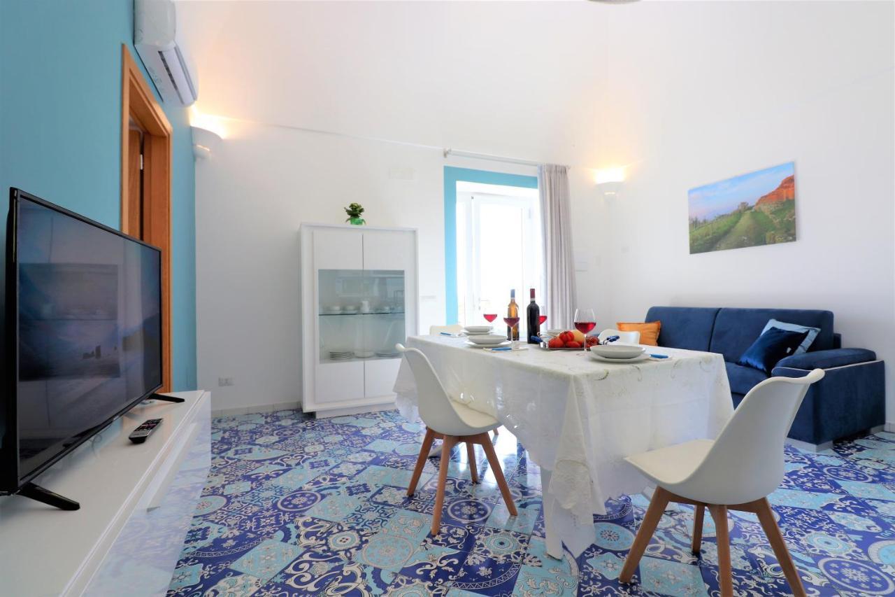 Mary'S Apartments - De Vivo Realty Massa Lubrense Eksteriør billede