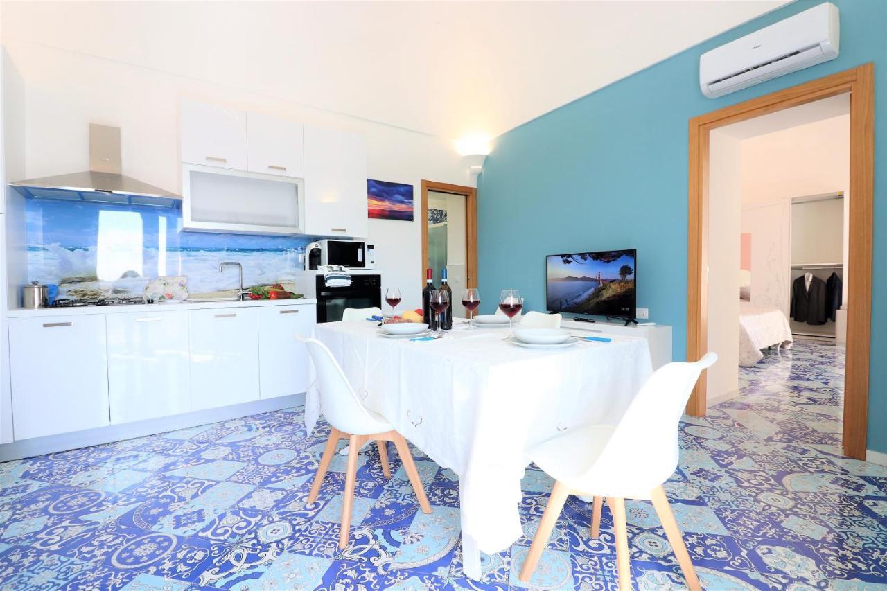 Mary'S Apartments - De Vivo Realty Massa Lubrense Eksteriør billede